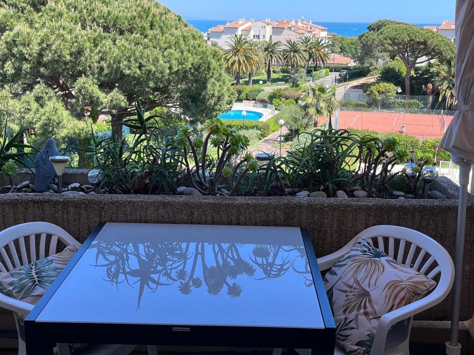 Antibes Secured Parc Velusine With Private Parking, Terrace, Pools And Tennis Courts. المظهر الخارجي الصورة